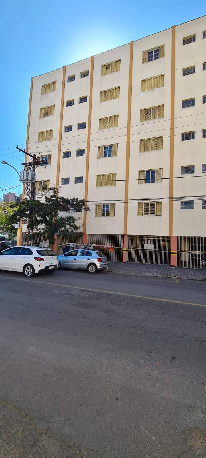 #496 - Apartamento para Venda em Poços de Caldas - MG