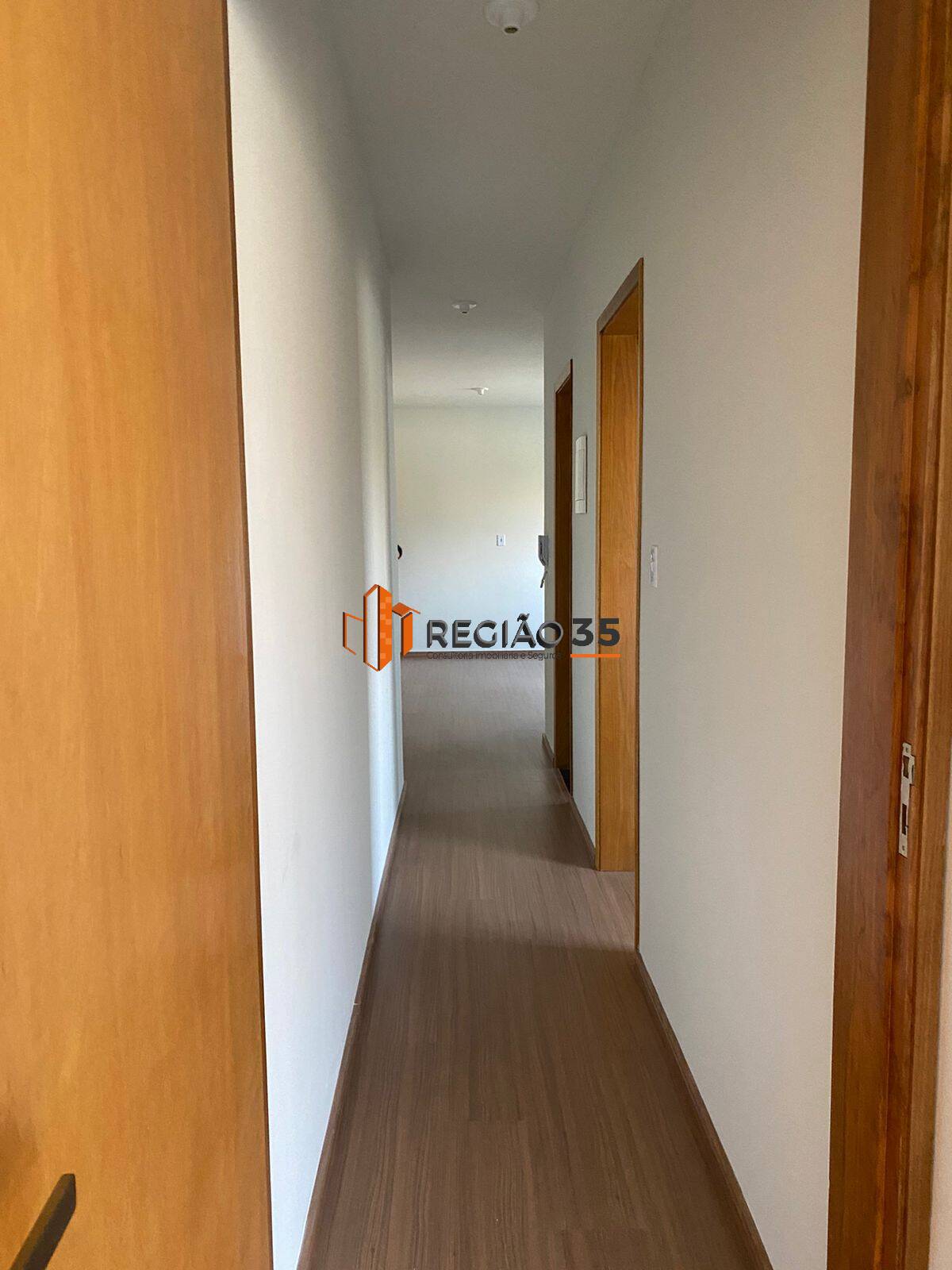 Apartamento à venda com 2 quartos, 70m² - Foto 5