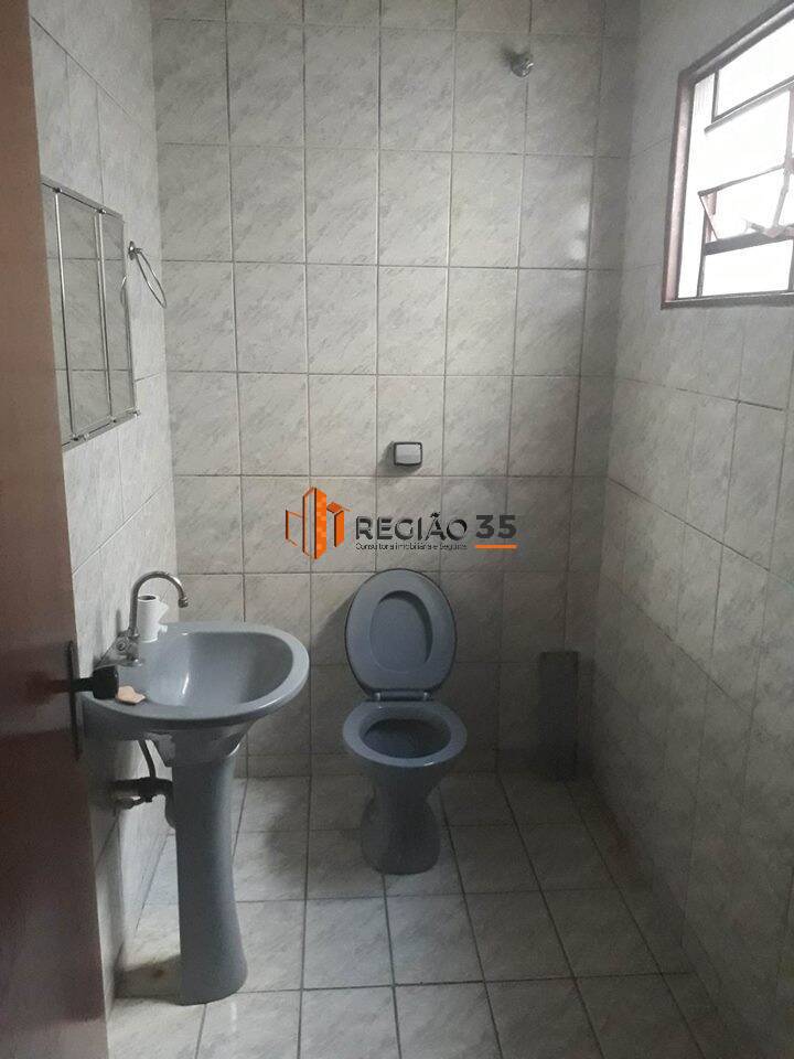 Casa à venda com 3 quartos, 140m² - Foto 3