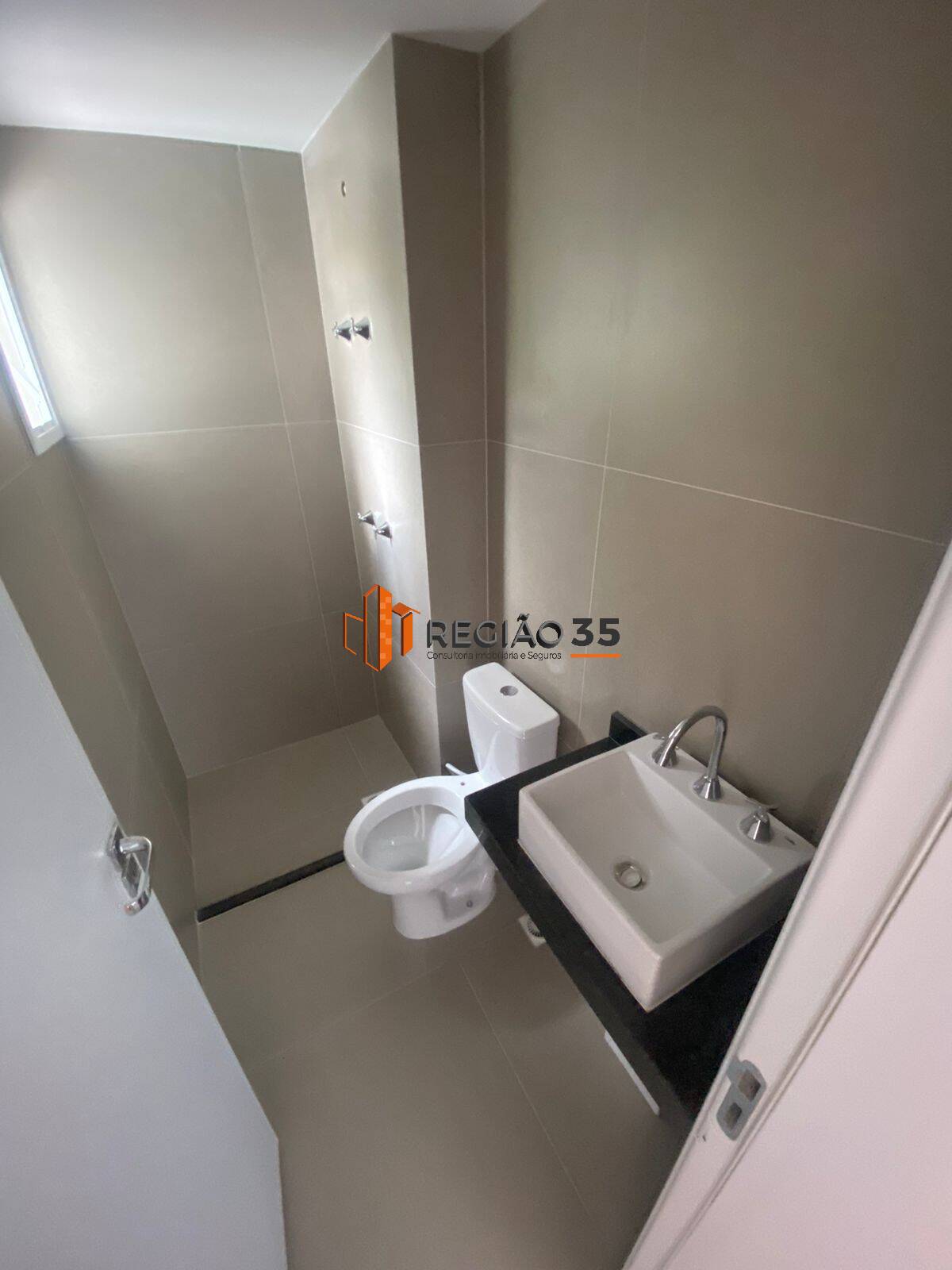 Apartamento à venda com 2 quartos, 65m² - Foto 44