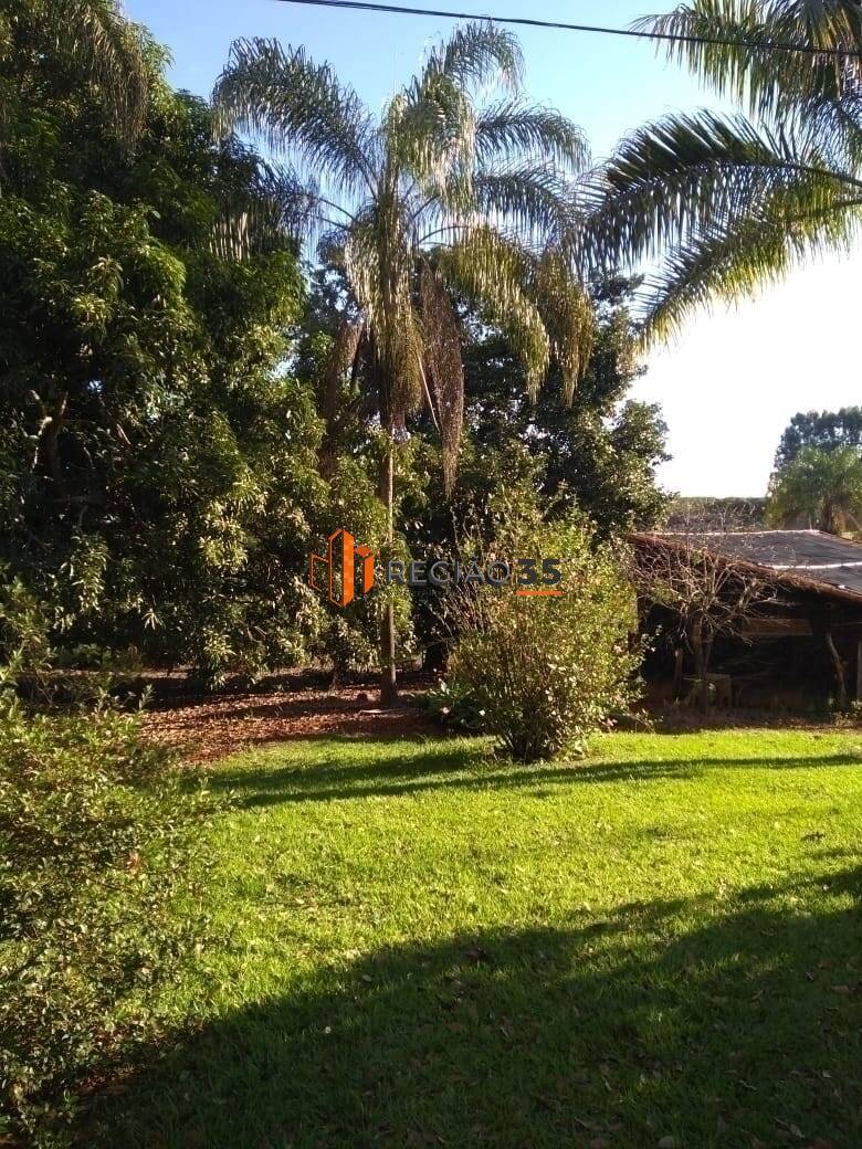 Fazenda à venda com 6 quartos, 600m² - Foto 4