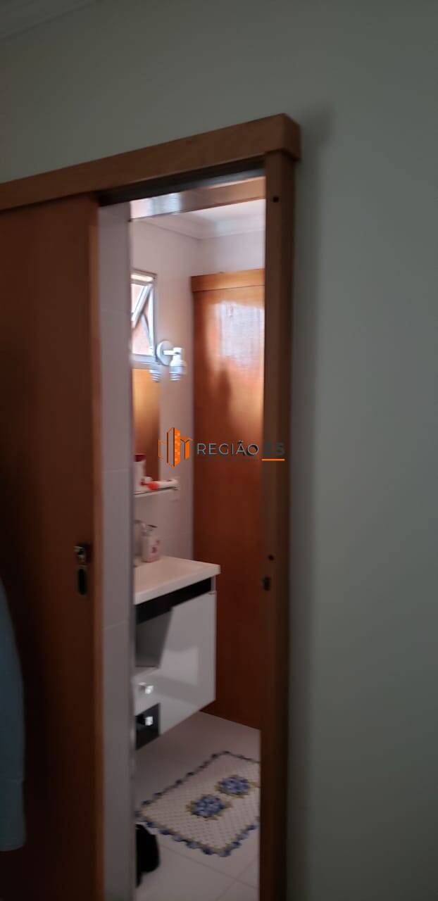 Apartamento à venda com 2 quartos, 103m² - Foto 6