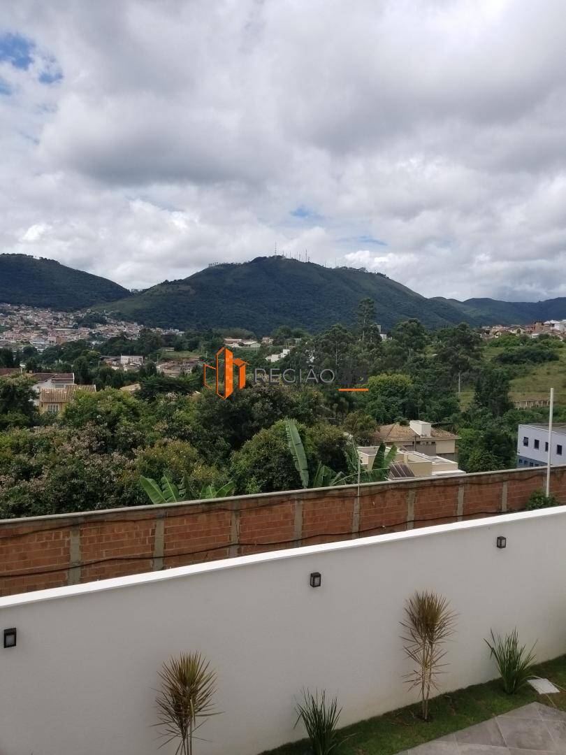 Casa de Condomínio à venda com 4 quartos, 310m² - Foto 20