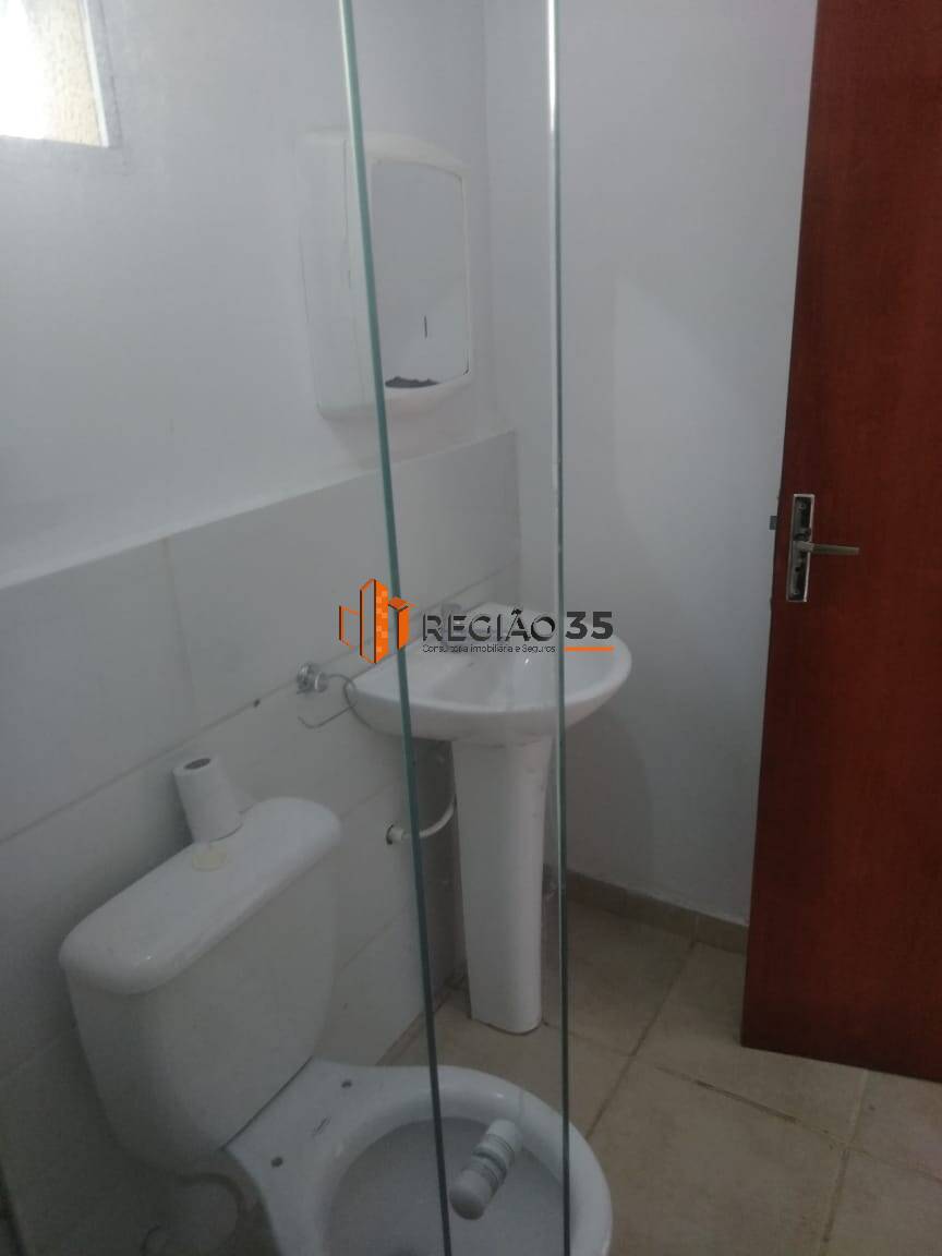 Apartamento para alugar com 2 quartos, 55m² - Foto 3