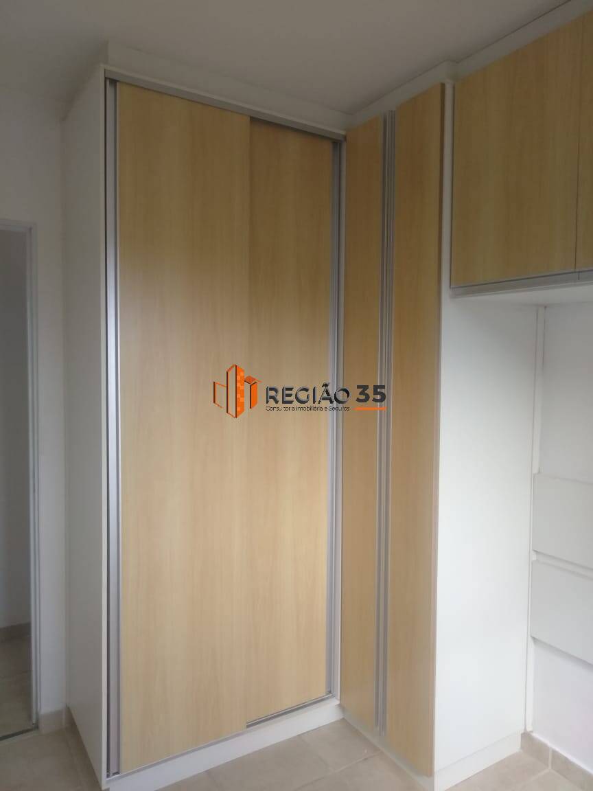 Apartamento para alugar com 2 quartos, 55m² - Foto 15