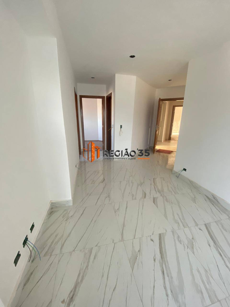 Apartamento à venda com 2 quartos, 74m² - Foto 12