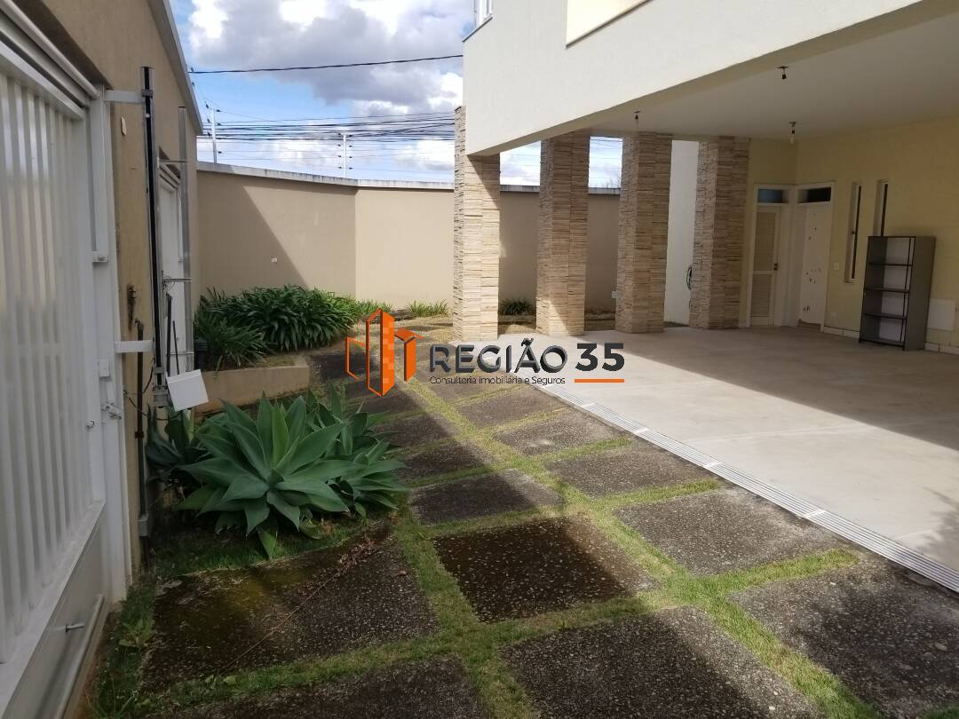 Casa à venda com 4 quartos, 700m² - Foto 107