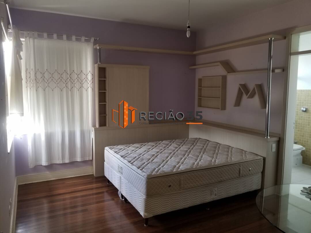 Casa à venda com 4 quartos, 700m² - Foto 64