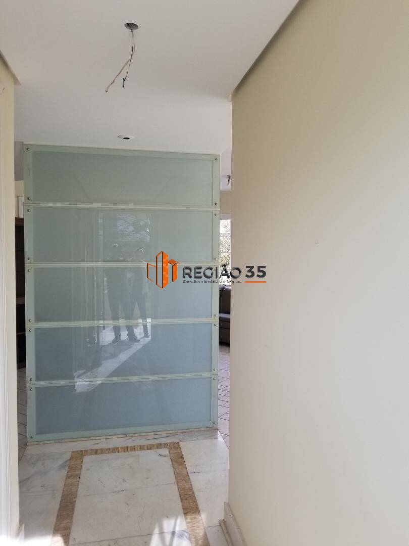 Casa à venda com 4 quartos, 700m² - Foto 49