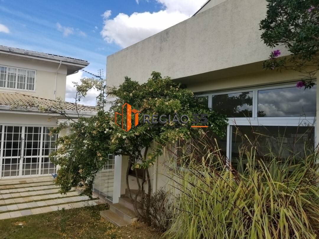 Casa à venda com 4 quartos, 700m² - Foto 22