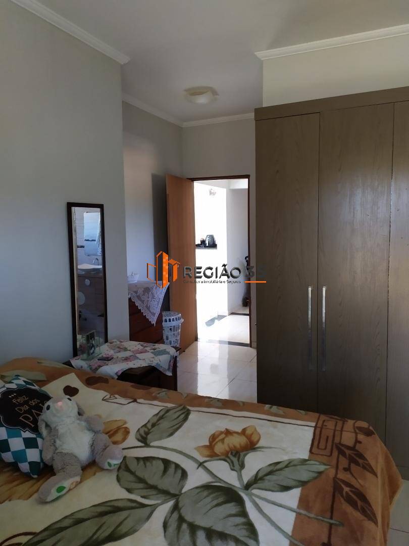 Fazenda à venda com 2 quartos, 150m² - Foto 12