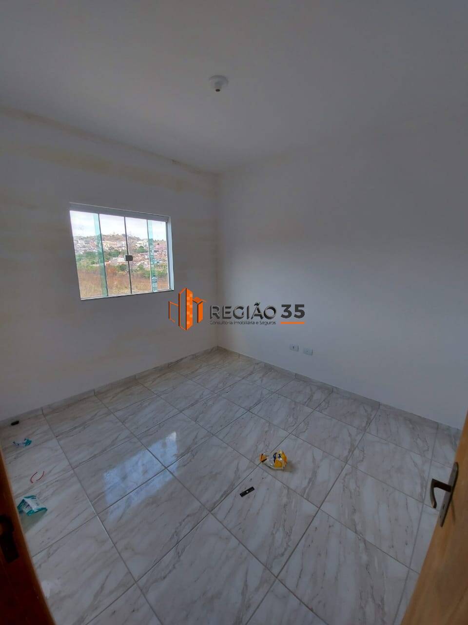 Apartamento à venda com 2 quartos, 72m² - Foto 5