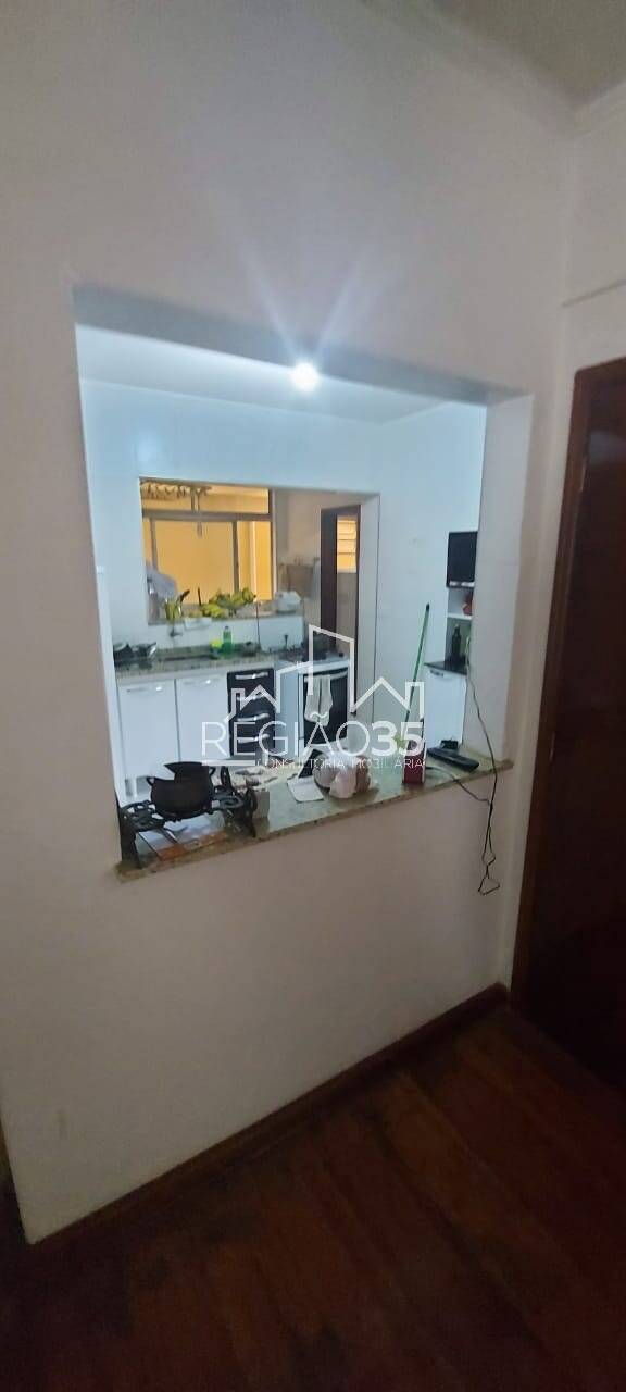 Apartamento à venda com 3 quartos, 120m² - Foto 11