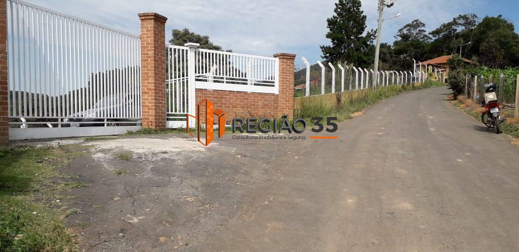 Fazenda à venda com 3 quartos, 200m² - Foto 3