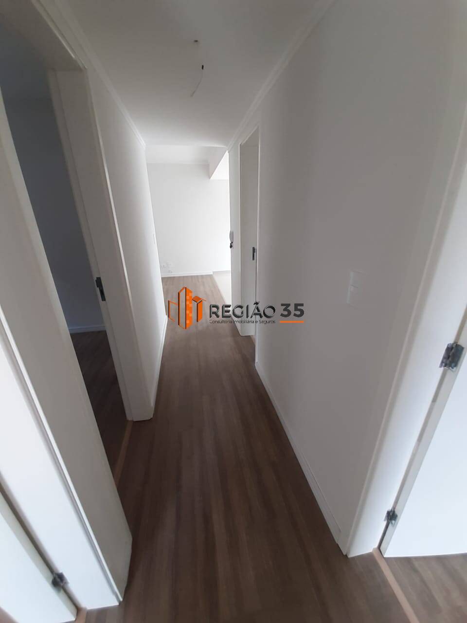 Apartamento à venda com 3 quartos, 75m² - Foto 11