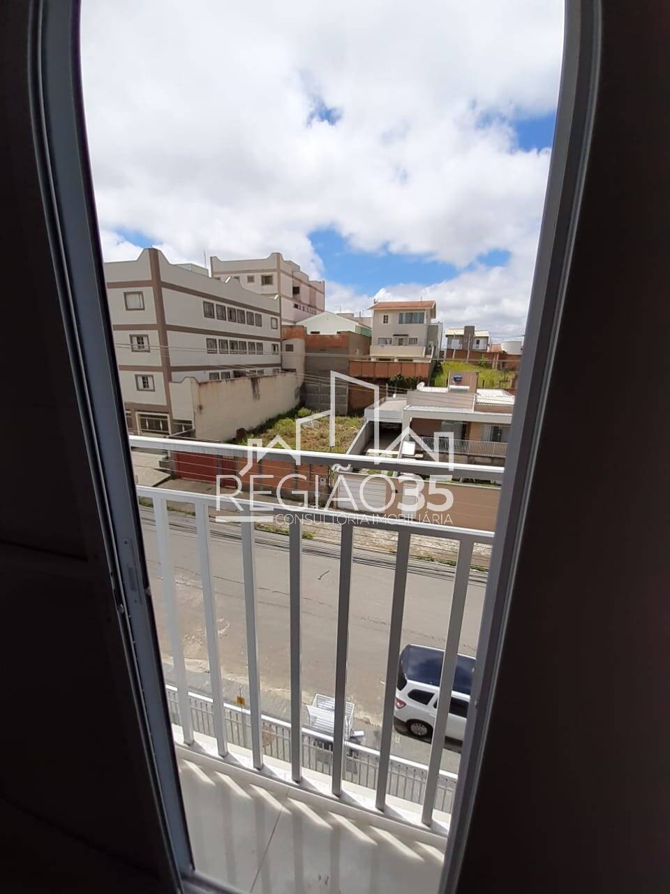 Apartamento à venda com 3 quartos, 75m² - Foto 18