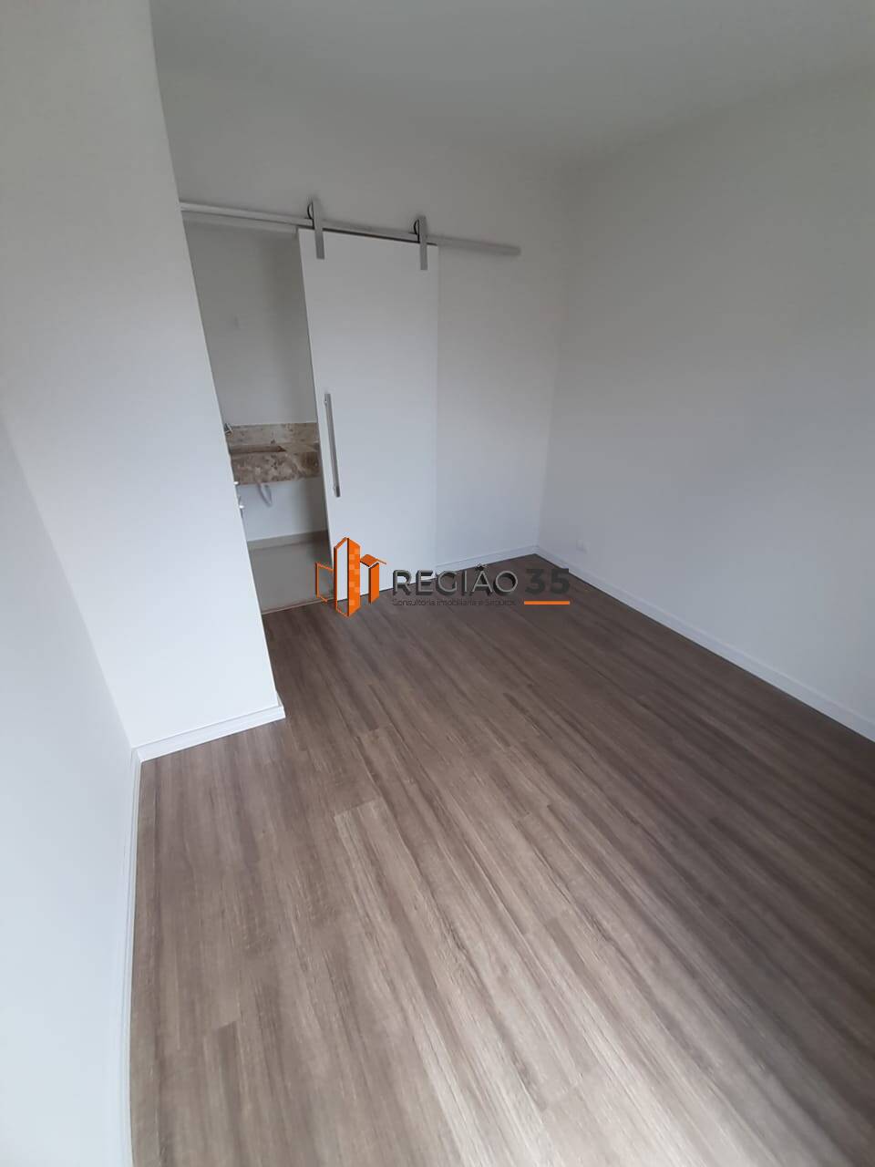 Apartamento à venda com 3 quartos, 75m² - Foto 10