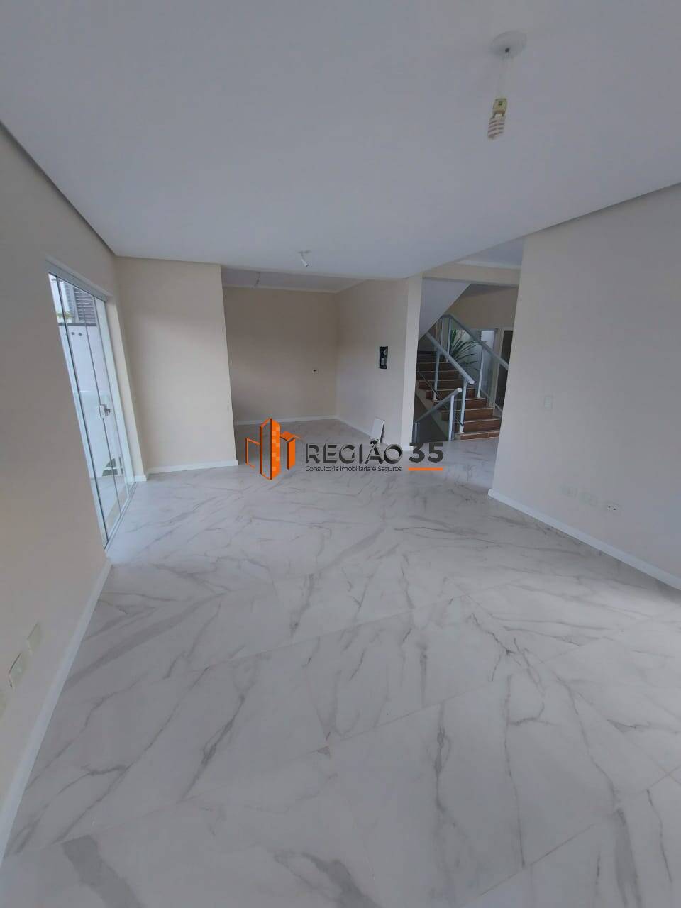 Casa à venda com 3 quartos, 374m² - Foto 12