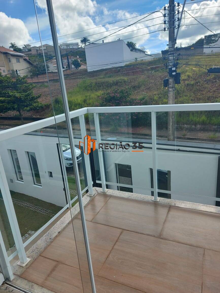 Casa à venda com 3 quartos, 374m² - Foto 24