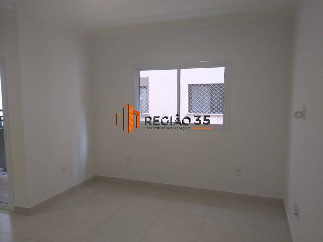 Apartamento à venda com 3 quartos, 97m² - Foto 9