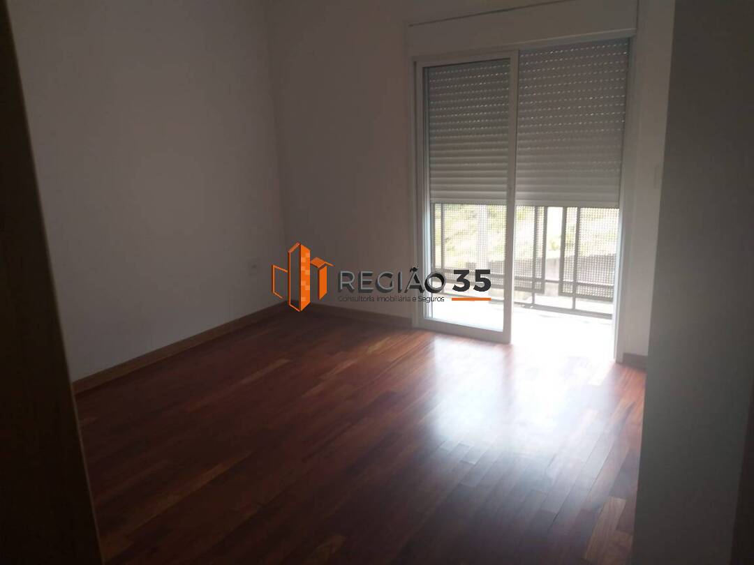 Apartamento à venda com 3 quartos, 97m² - Foto 15