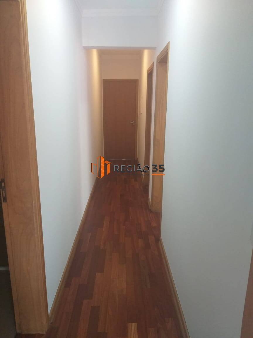 Apartamento à venda com 3 quartos, 97m² - Foto 19