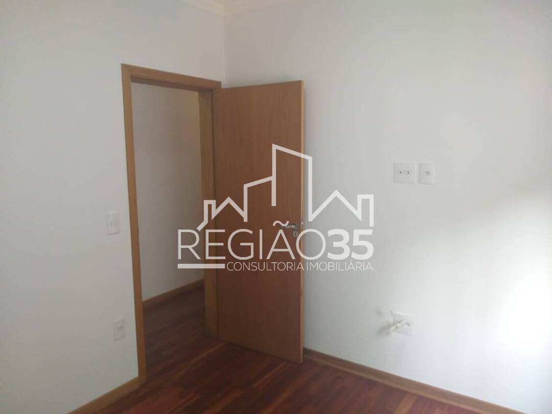 Apartamento à venda com 3 quartos, 97m² - Foto 20