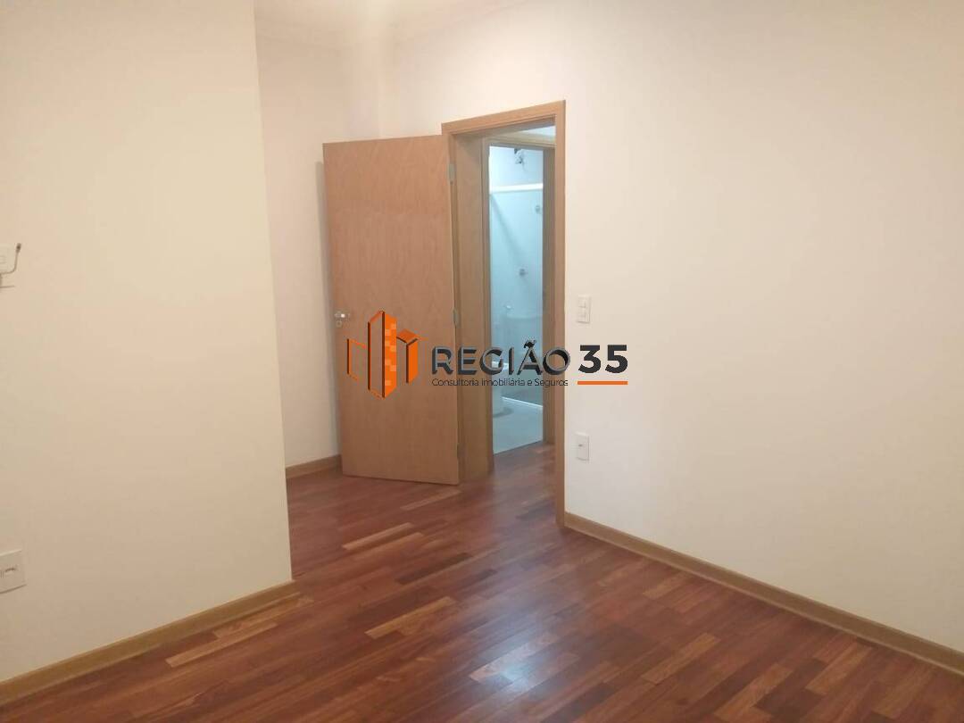 Apartamento à venda com 3 quartos, 97m² - Foto 13