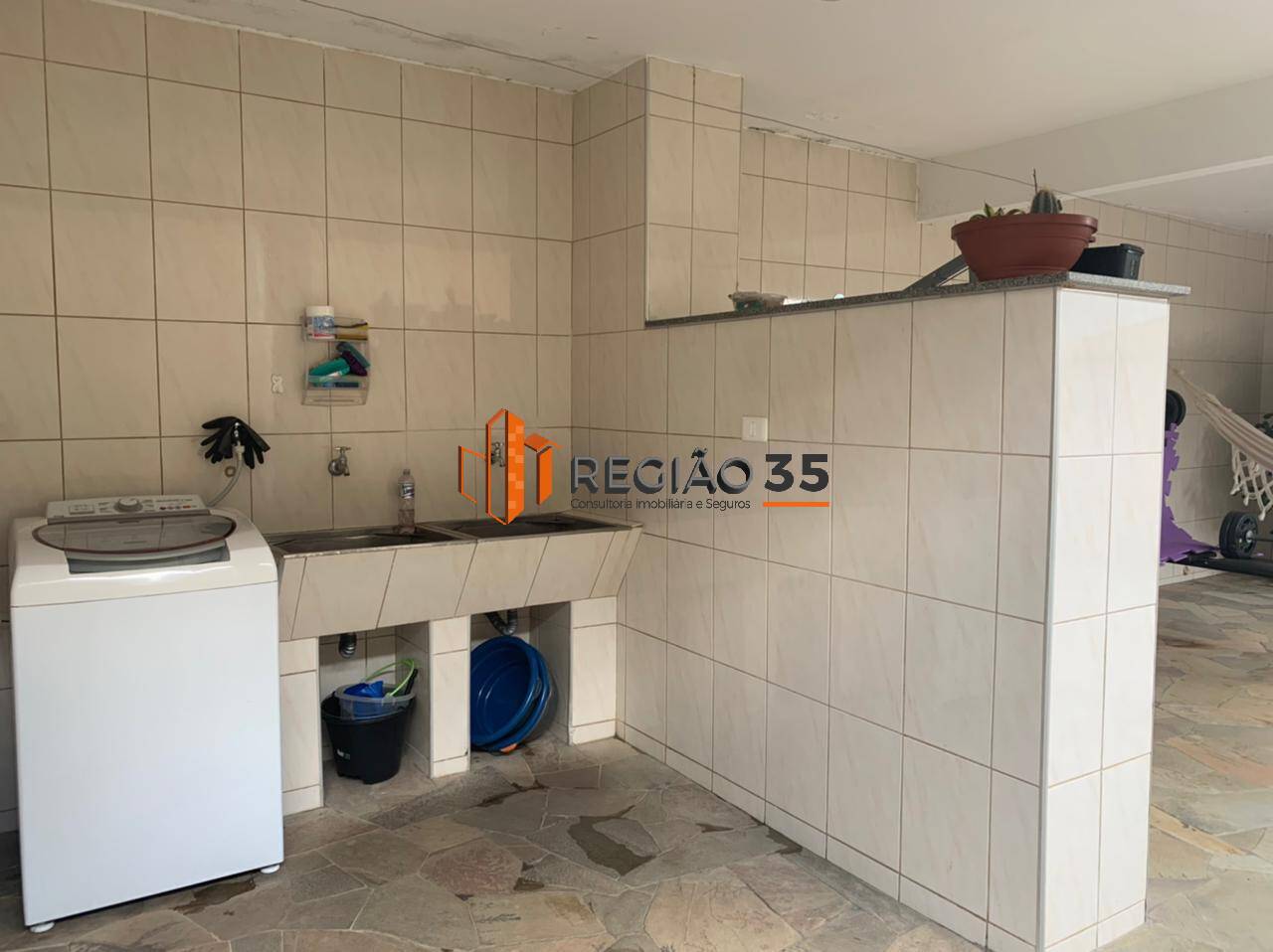 Casa à venda com 3 quartos, 326m² - Foto 20