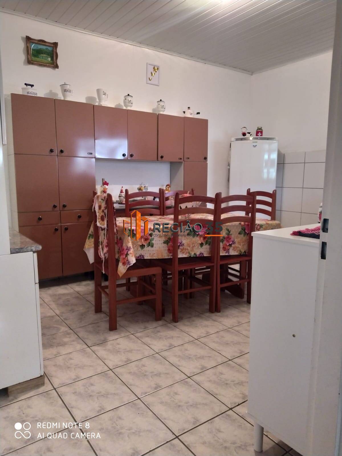 Casa à venda com 3 quartos, 98m² - Foto 5