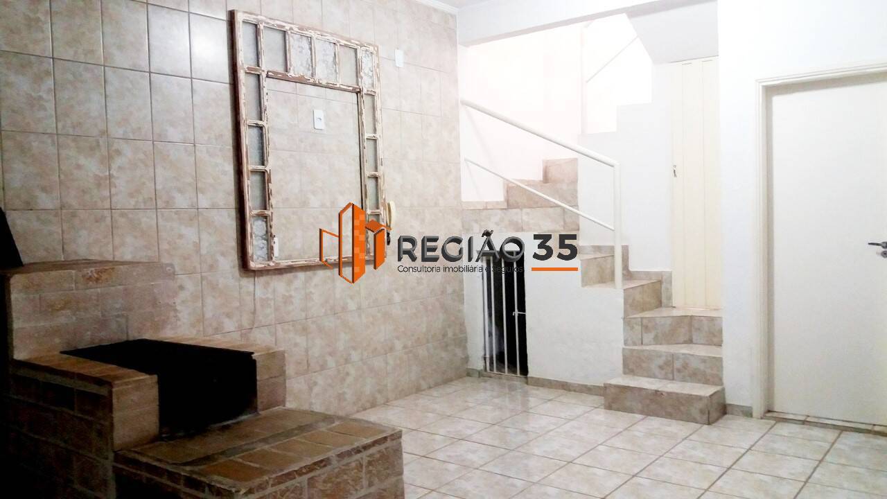 Casa à venda com 2 quartos, 103m² - Foto 5