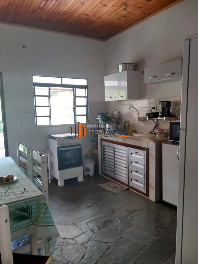 Fazenda à venda com 2 quartos, 68m² - Foto 4