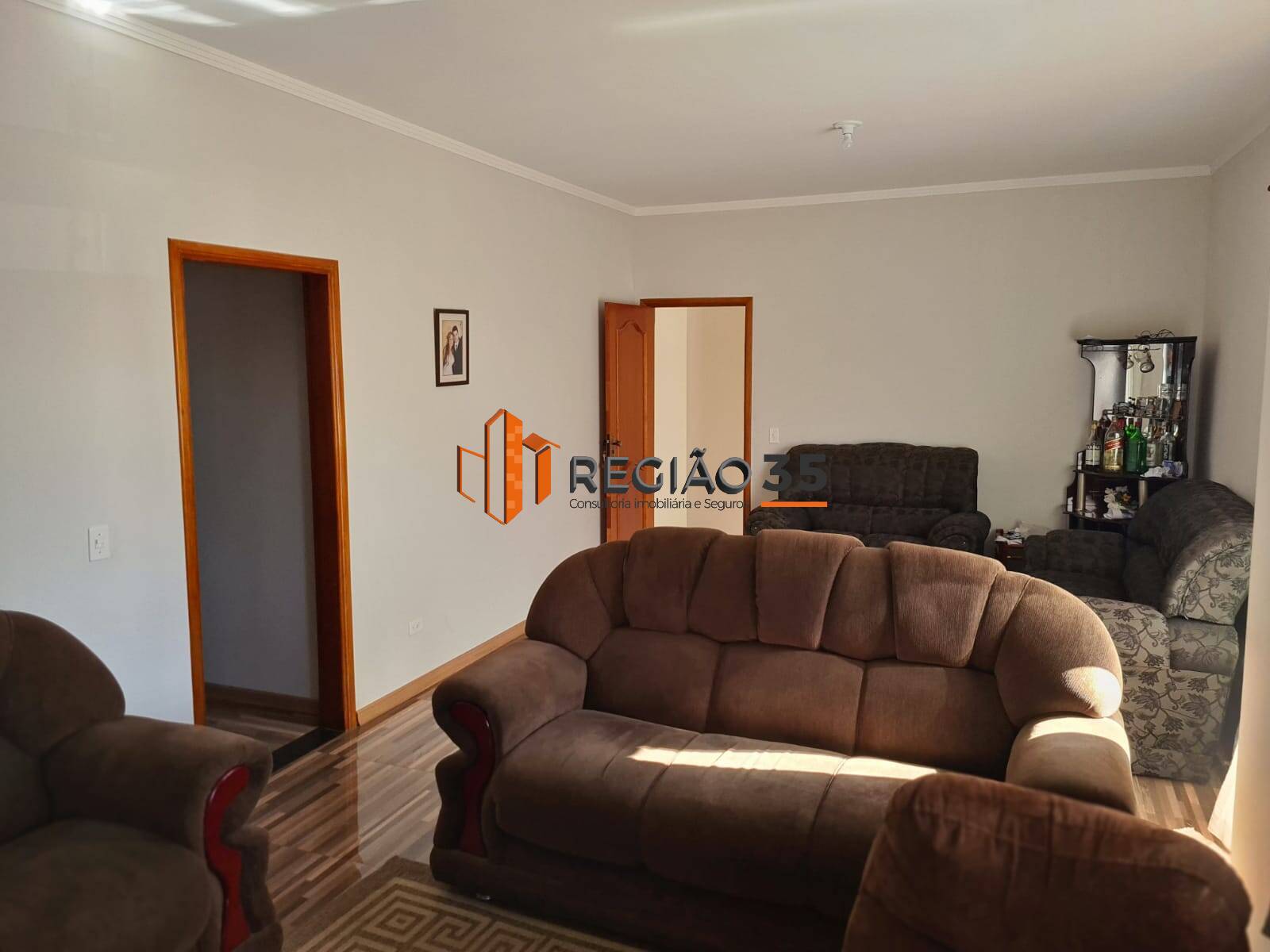 Casa à venda com 3 quartos, 300m² - Foto 5