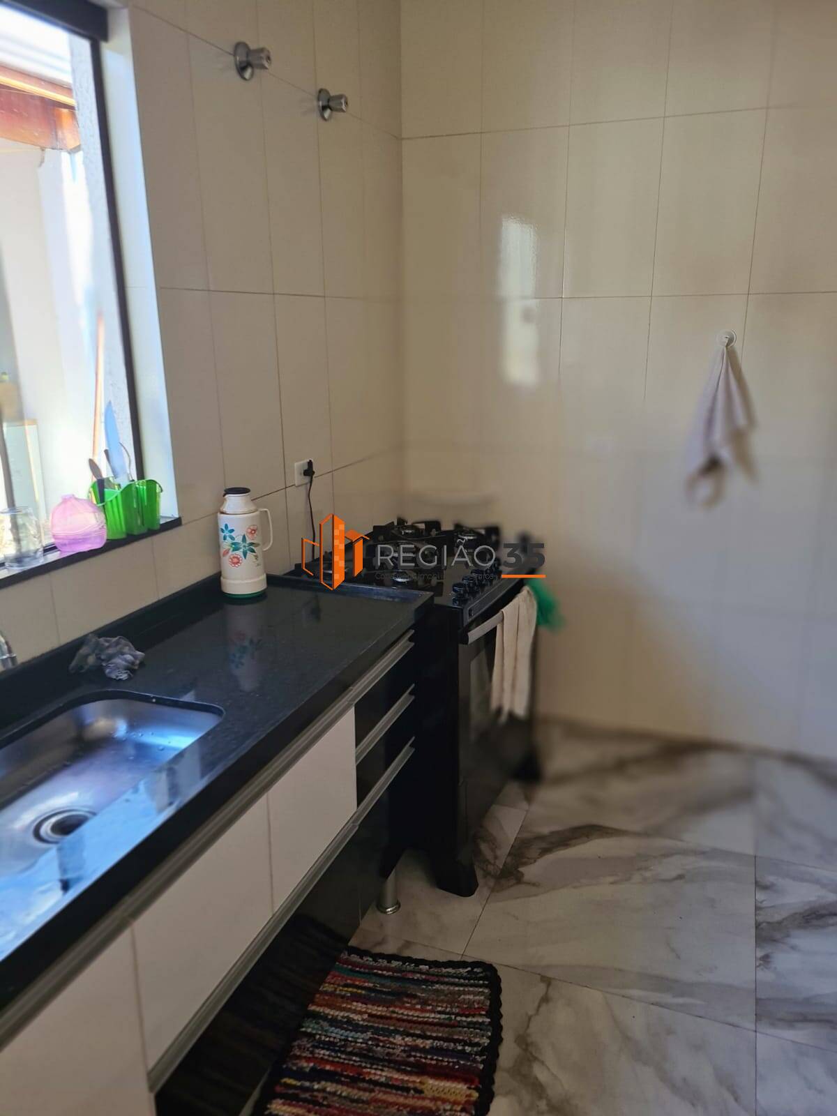 Casa à venda com 3 quartos, 300m² - Foto 10