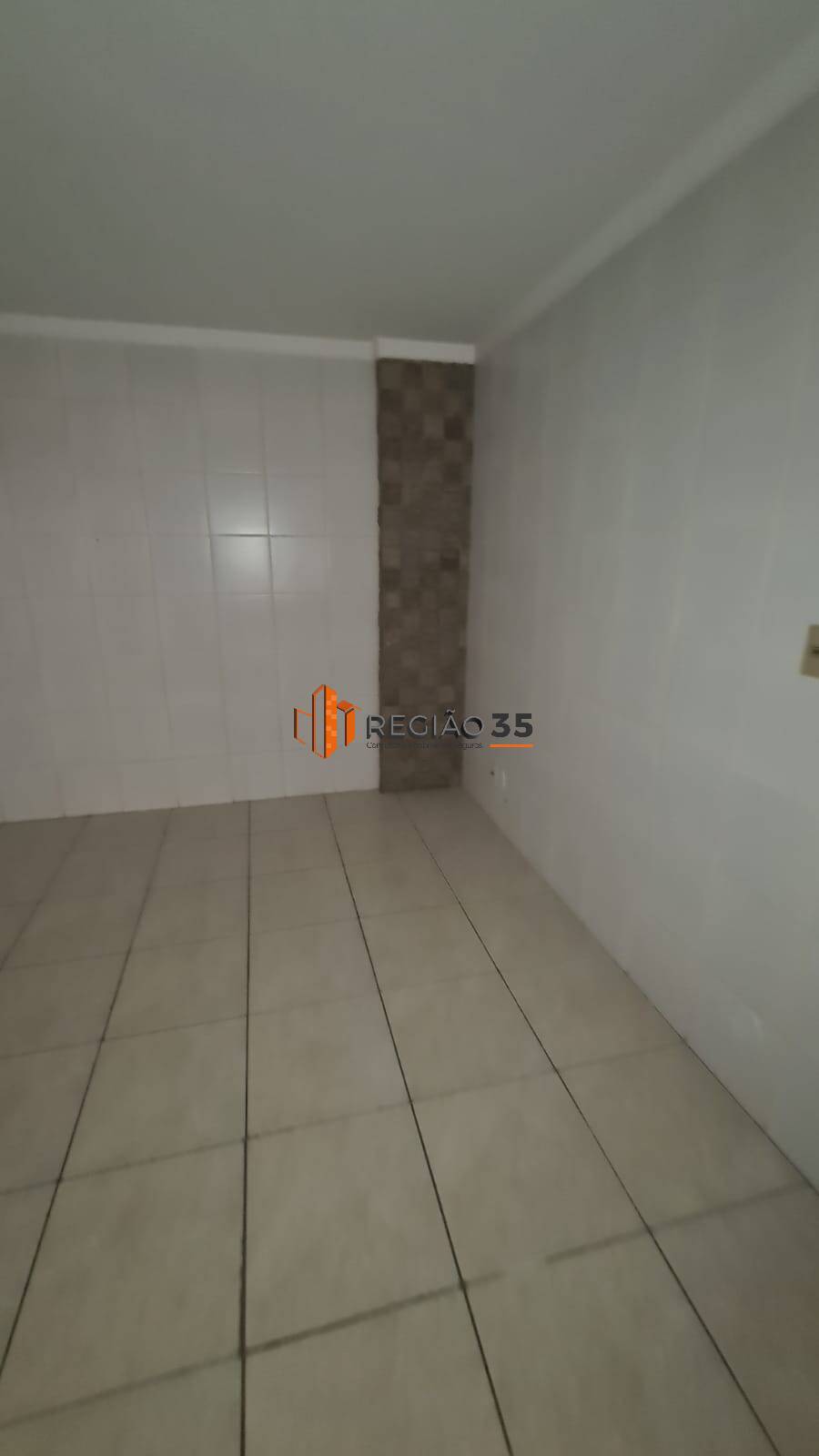 Apartamento para alugar com 3 quartos, 120m² - Foto 13