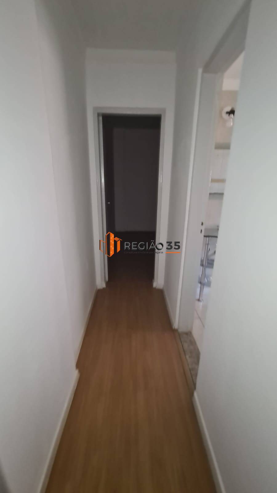 Apartamento para alugar com 3 quartos, 120m² - Foto 18