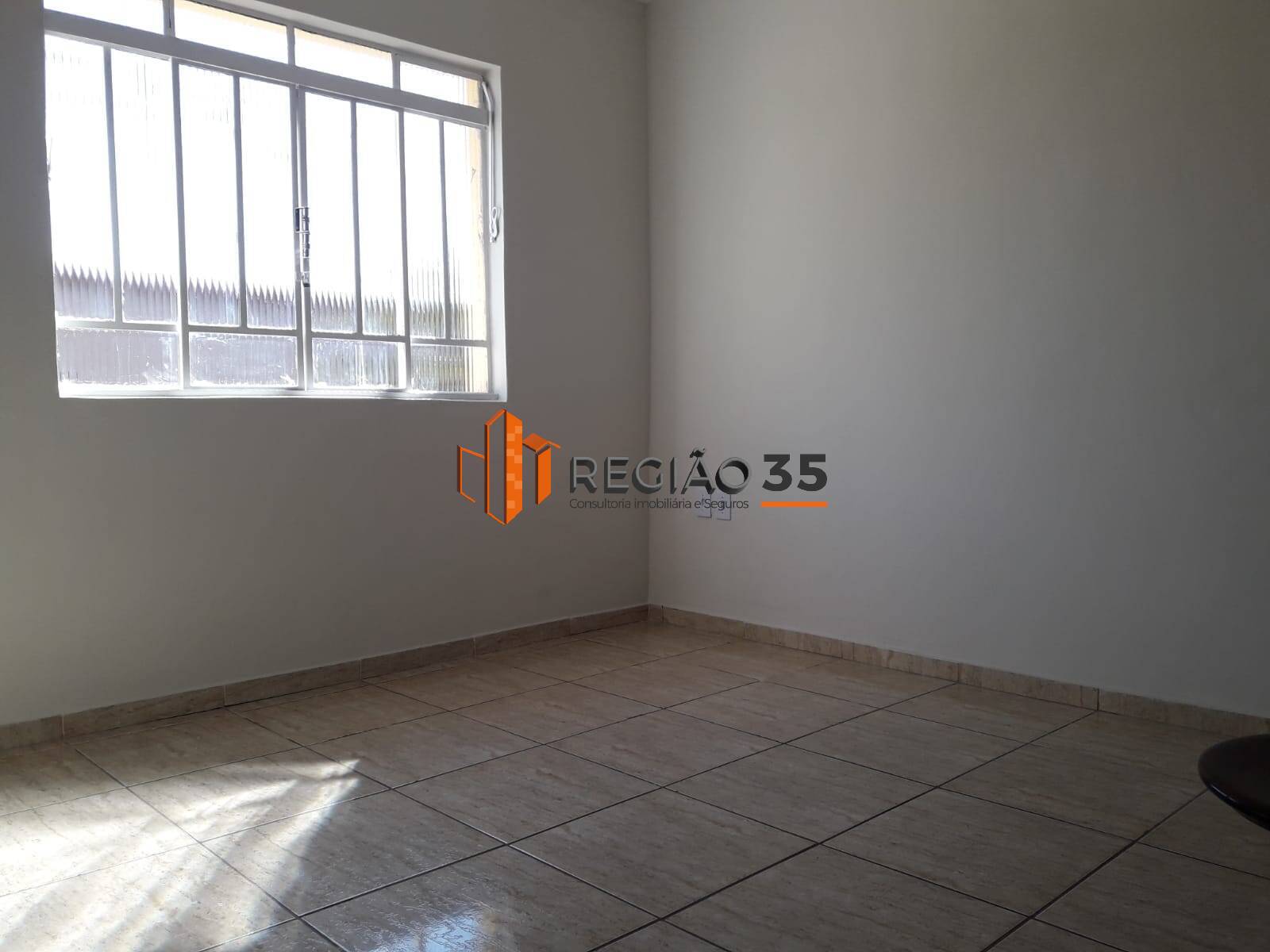 Casa à venda com 3 quartos, 88m² - Foto 5