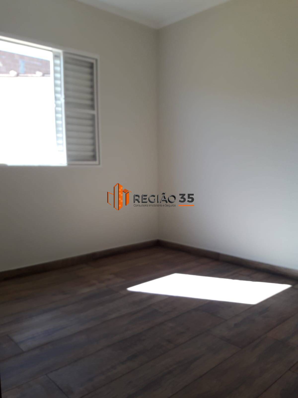 Casa à venda com 3 quartos, 88m² - Foto 10