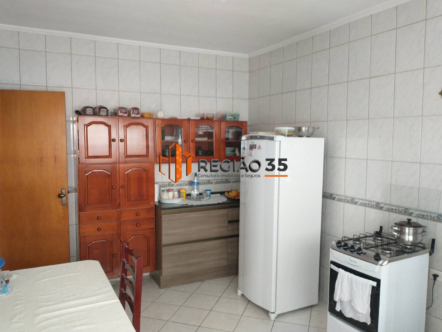 Casa à venda com 3 quartos, 120m² - Foto 13