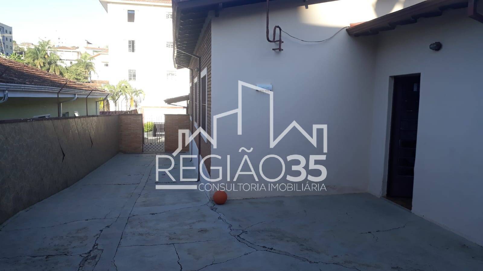 Casa à venda com 4 quartos, 148m² - Foto 19