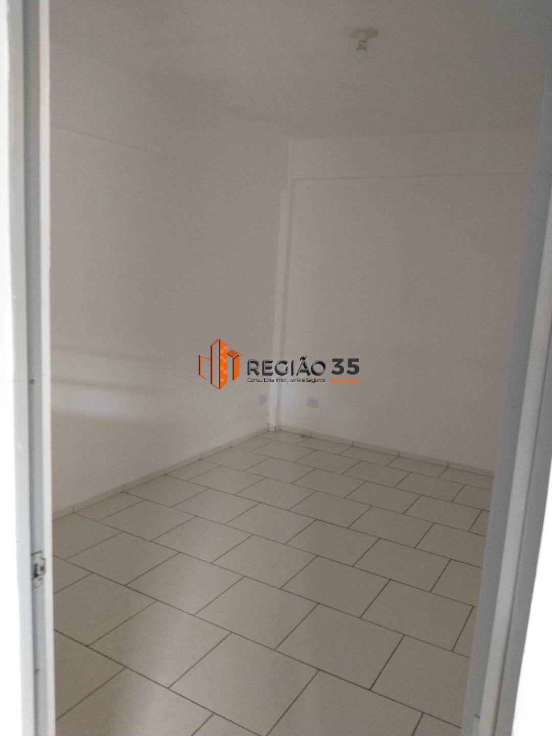 Casa à venda com 3 quartos, 90m² - Foto 10