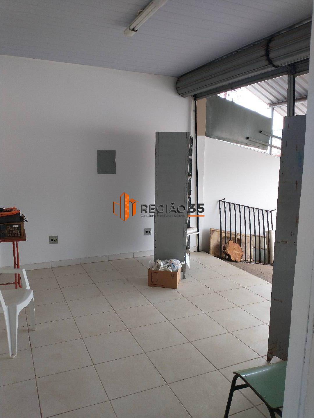 Casa à venda com 3 quartos, 90m² - Foto 19