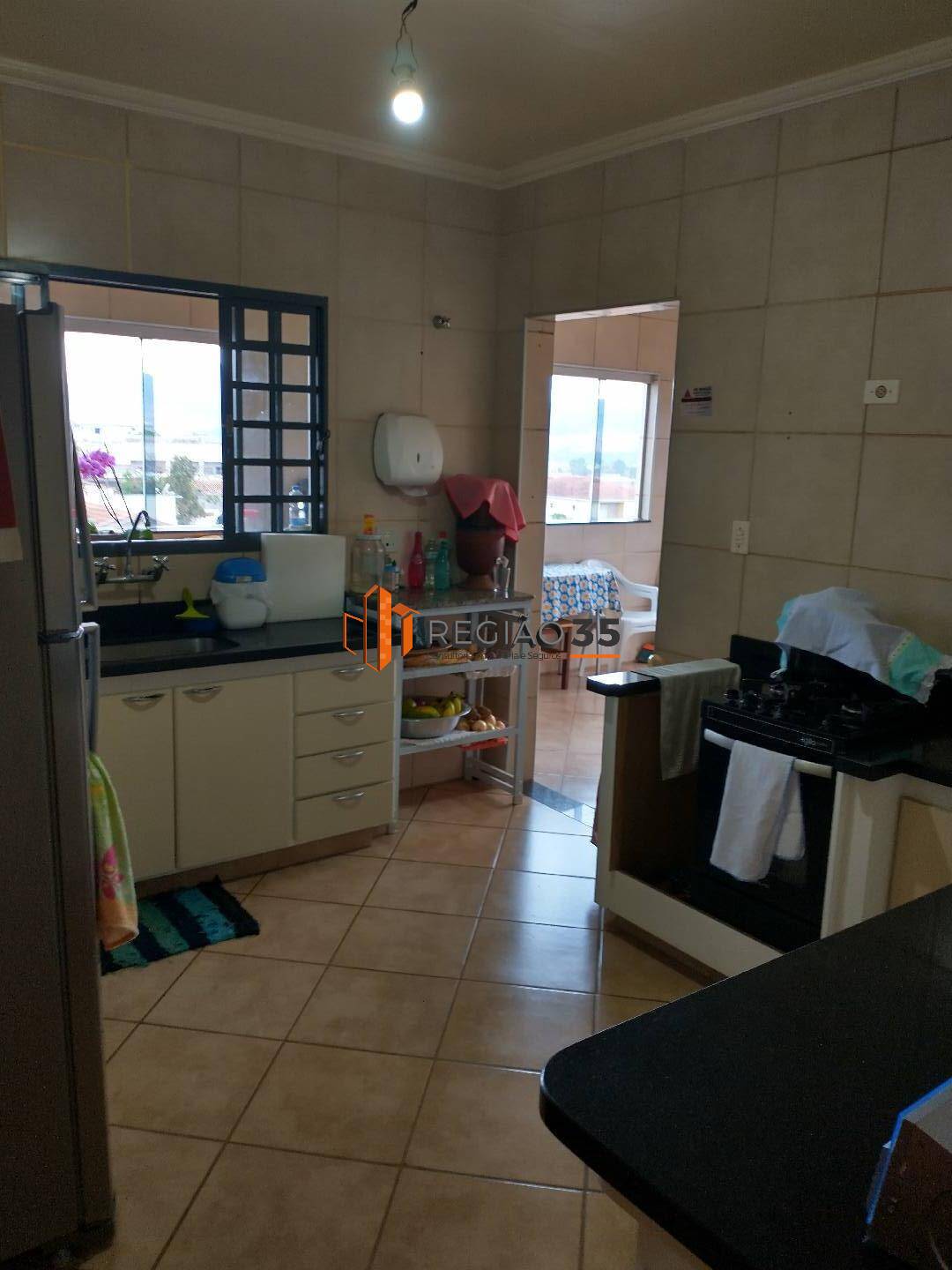 Casa à venda com 3 quartos, 90m² - Foto 32