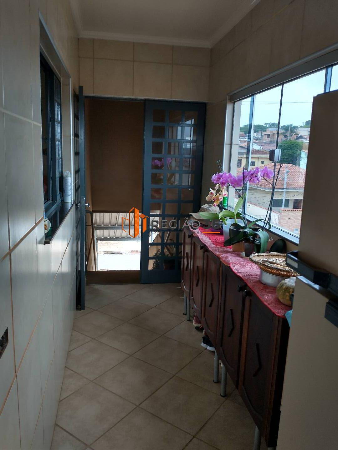 Casa à venda com 3 quartos, 90m² - Foto 36