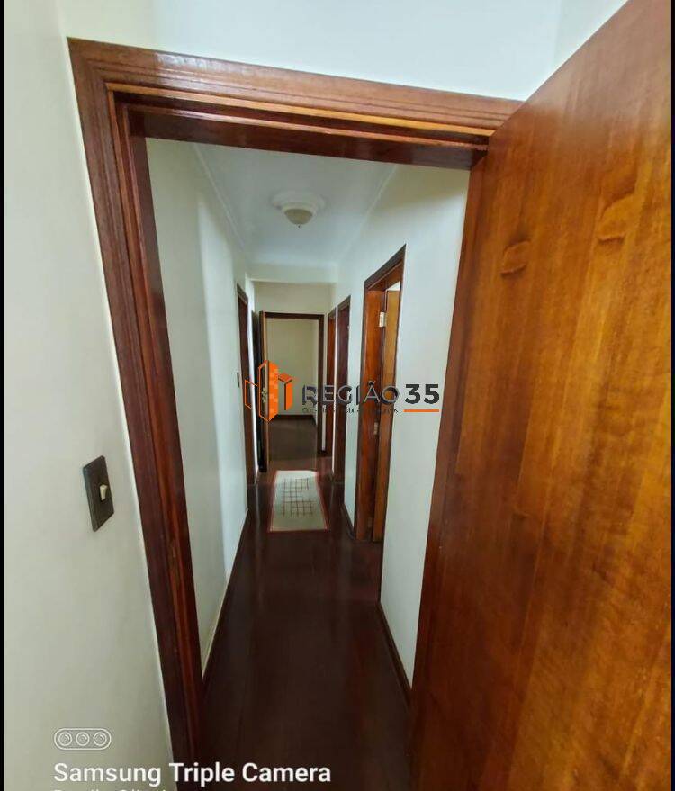 Apartamento à venda com 3 quartos, 110m² - Foto 12