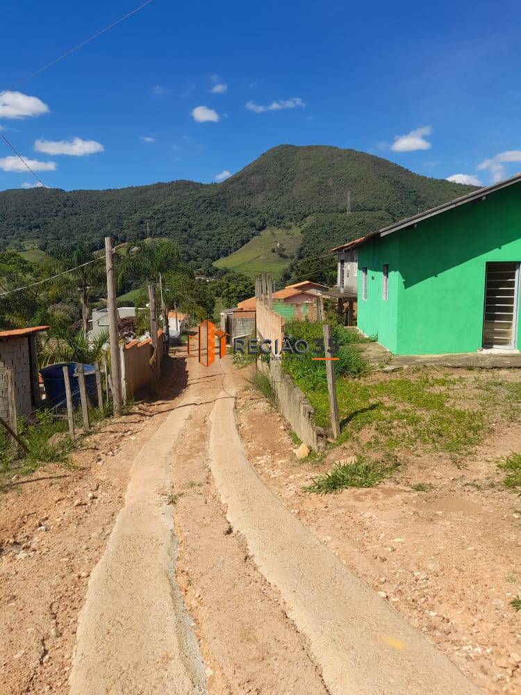 Fazenda à venda com 2 quartos, 48m² - Foto 1