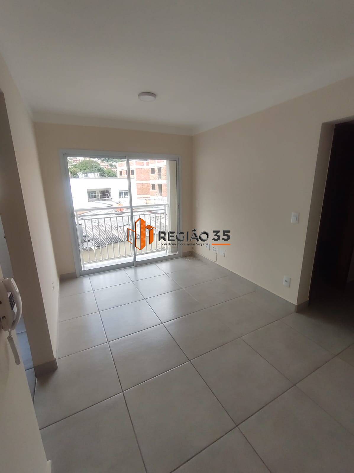 Apartamento à venda com 2 quartos, 61m² - Foto 10