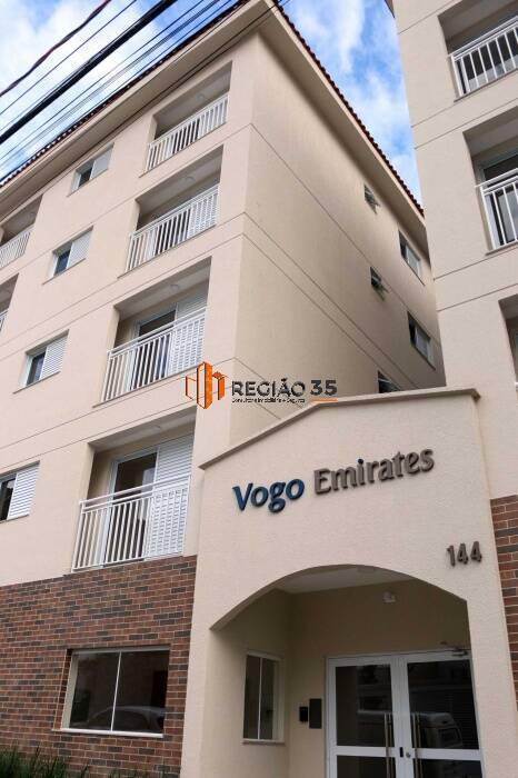 Apartamento à venda com 2 quartos, 61m² - Foto 1