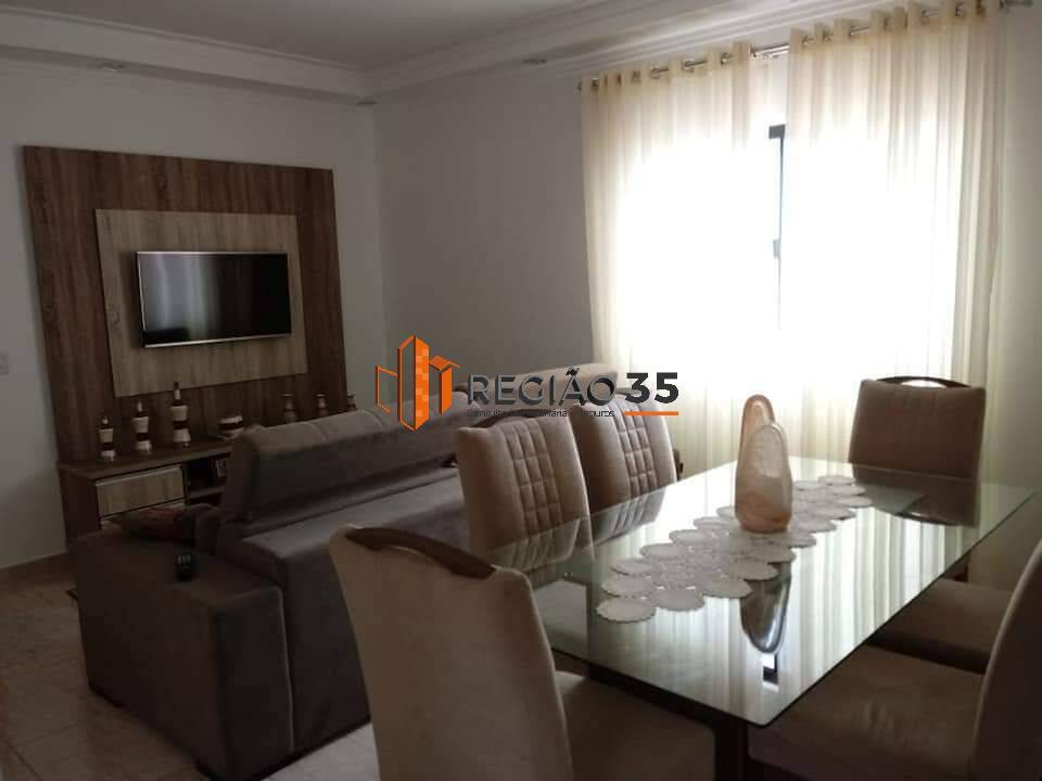 Apartamento à venda com 3 quartos, 79m² - Foto 1