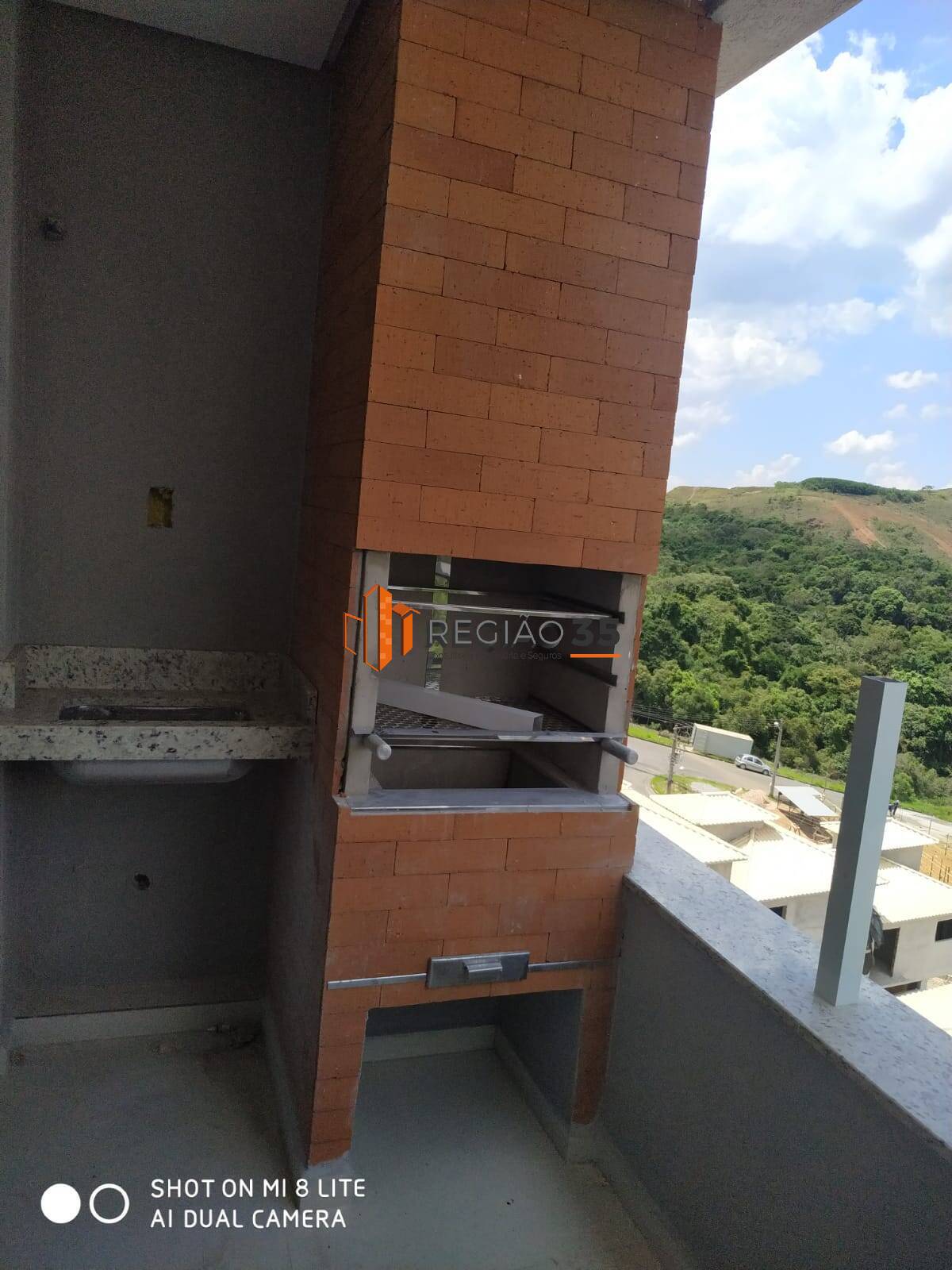 Apartamento à venda com 2 quartos, 63m² - Foto 3